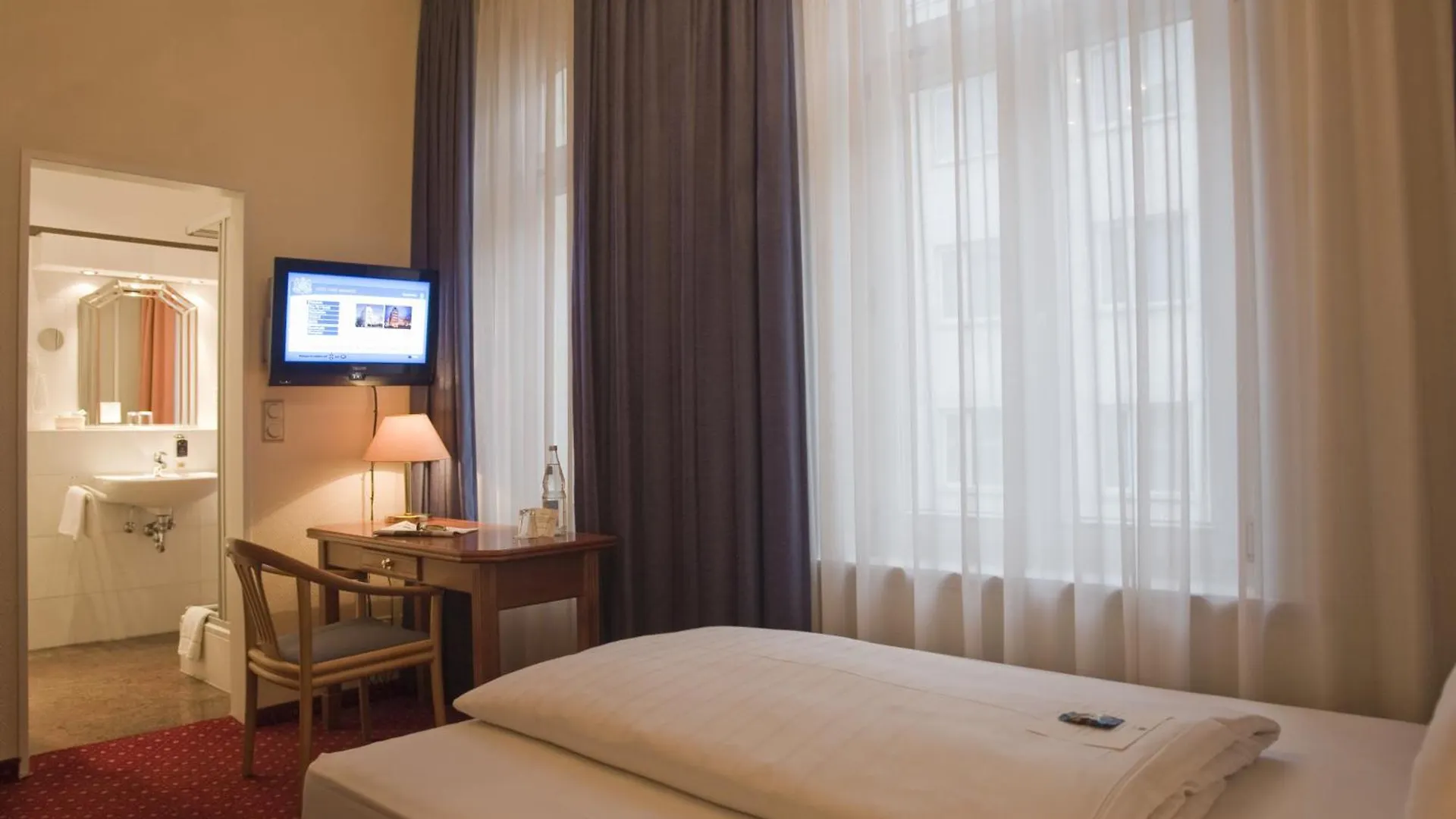 Hotel Fuerst Bismarck Hamburg-Harburg Duitsland